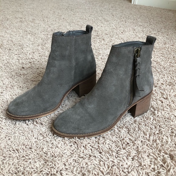 BP just block heel booties - Picture 1 of 8